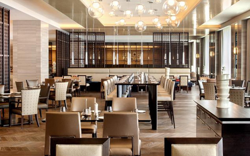 Apakah Di Hotel Ada Restoran? Kenali Ragam Fasilitas Hotel Berbintang!