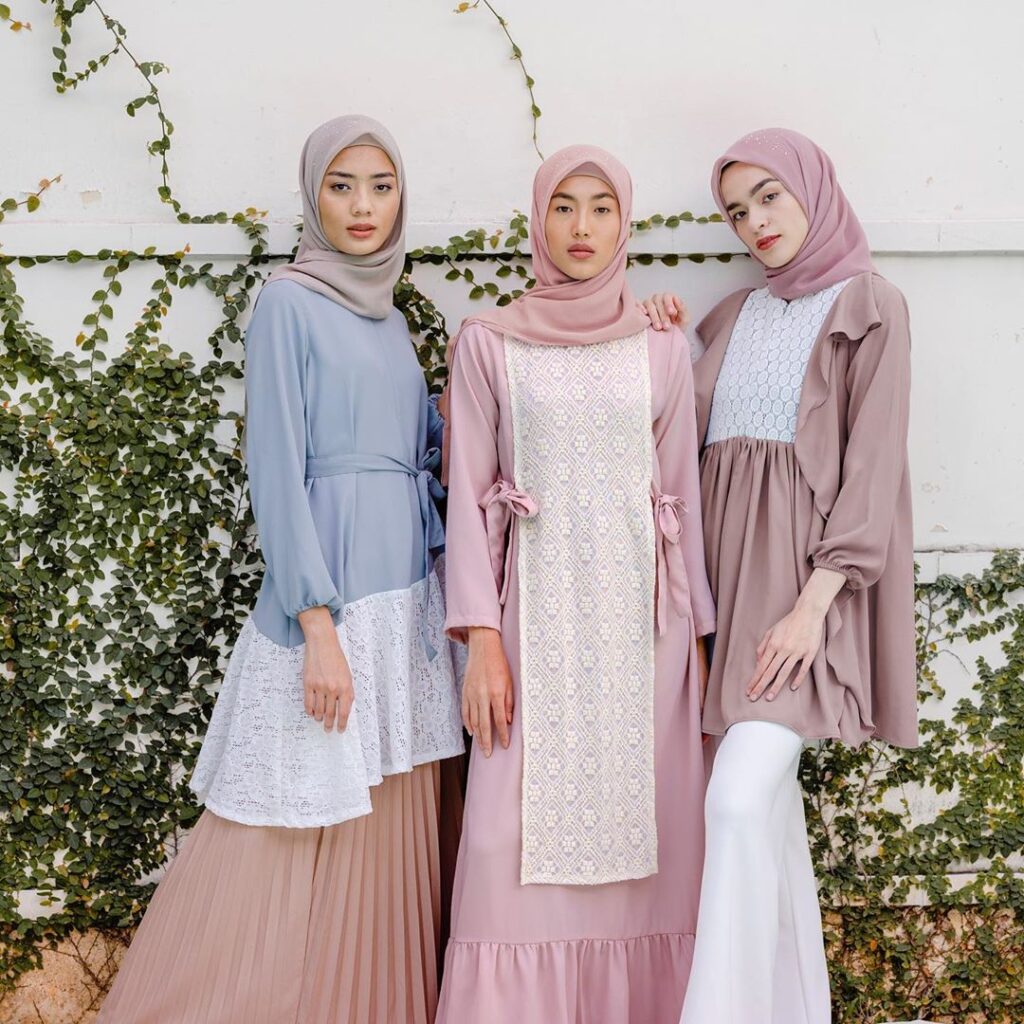 Gamis branded wanita