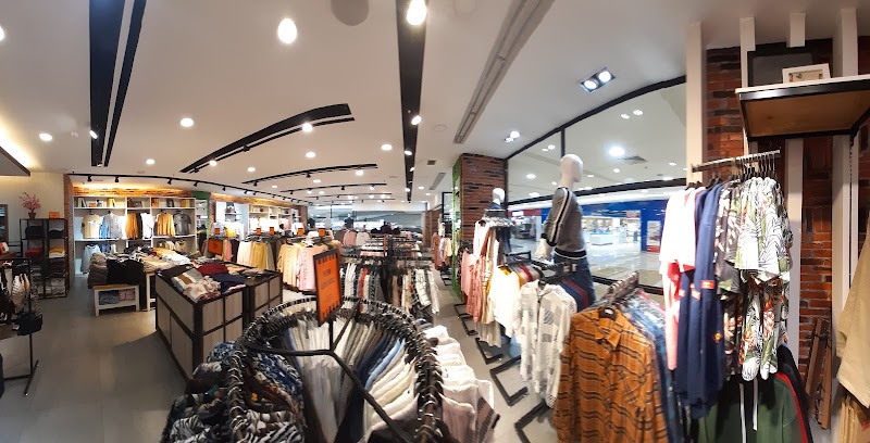 10 Rekomendasi Toko Baju Terbaik di Jakarta Timur (2023) Toko fashion terbaru