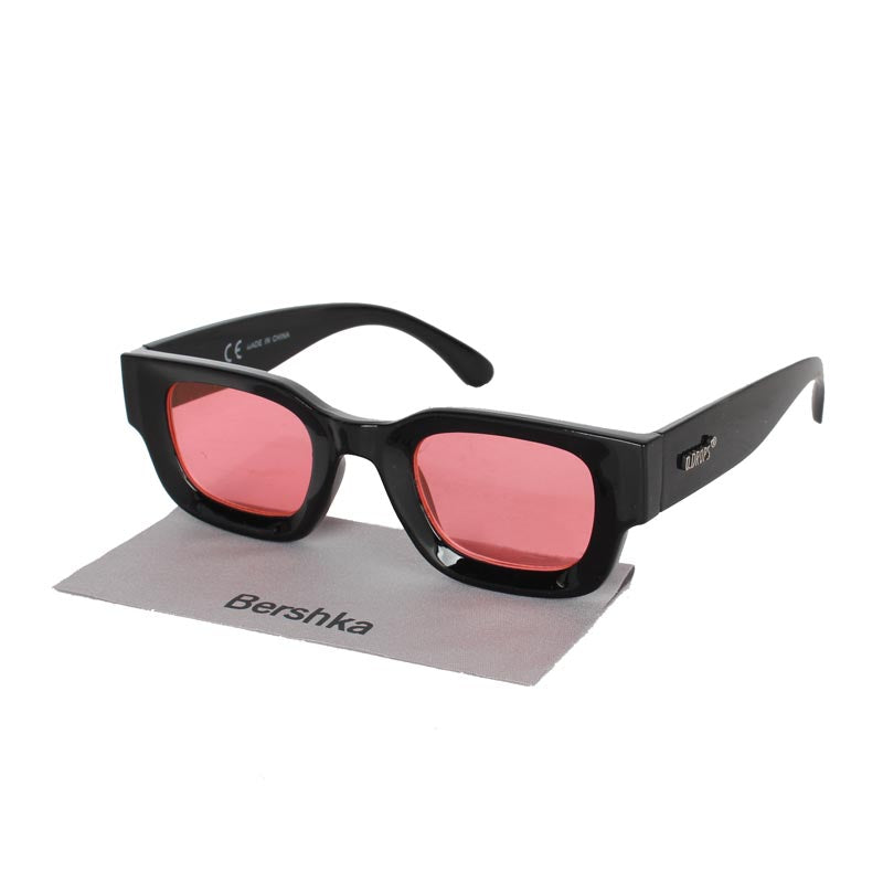 Kacamata fashion branded