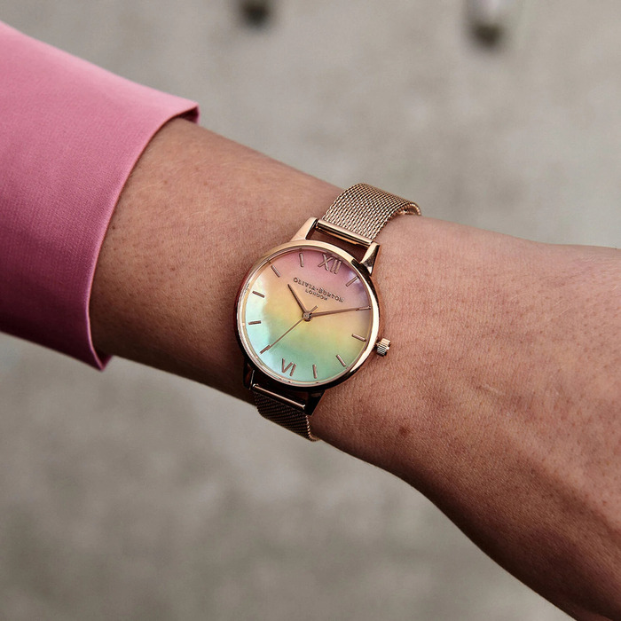 10 Rekomendasi Jam Tangan Wanita yang Lagi Trend
