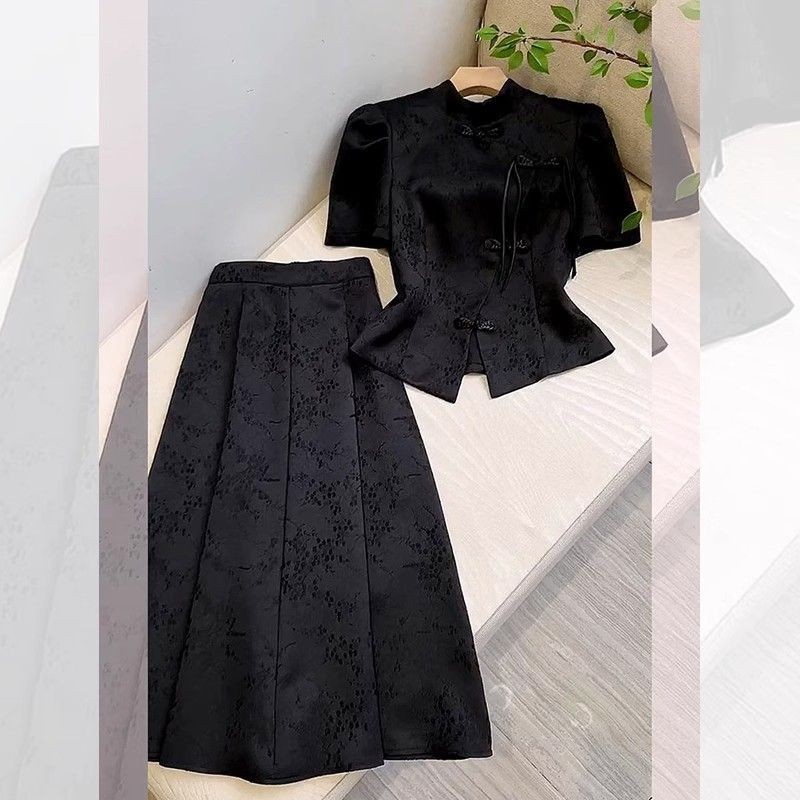 Model Kebaya Lengan Pendek