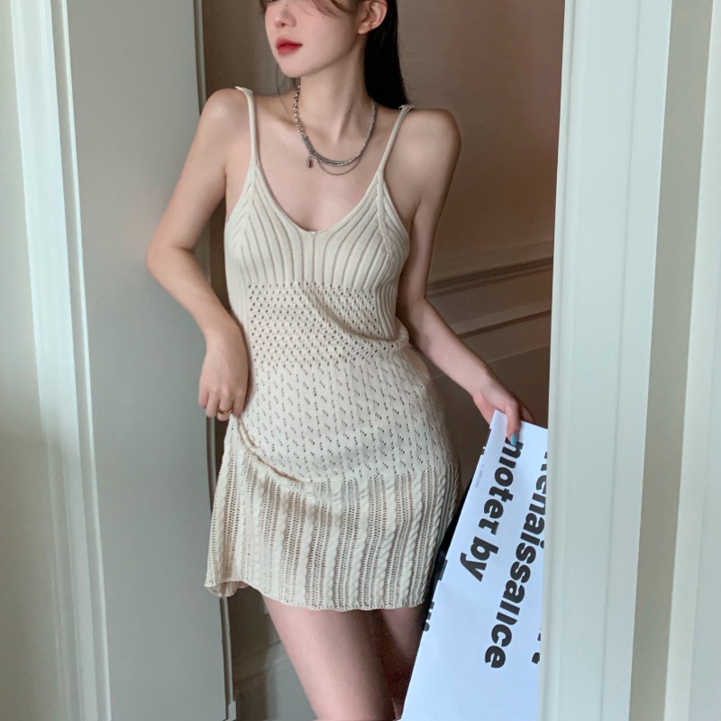 Mini dress wanita